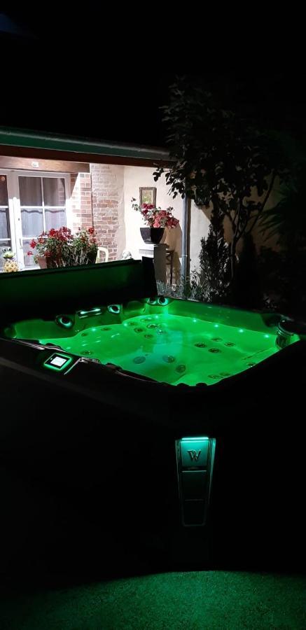 La Crapounette (Adults Only) Pierry Экстерьер фото