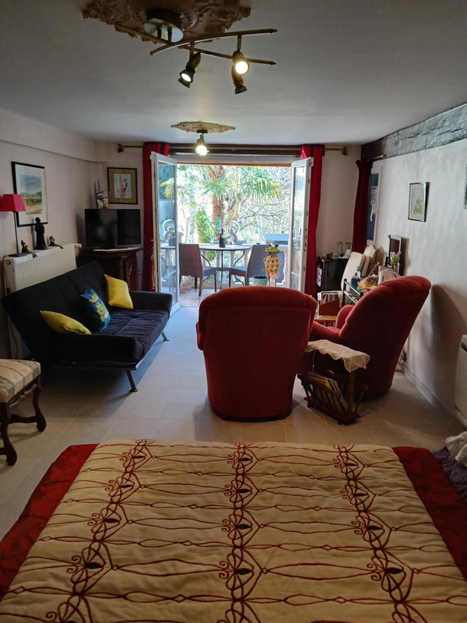La Crapounette (Adults Only) Pierry Экстерьер фото